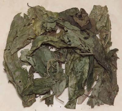 Dried Eweta Leaves Leaves