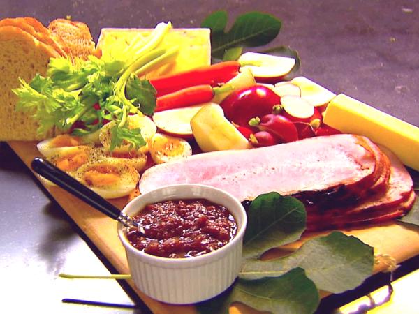 Board of Plowman's Lunch